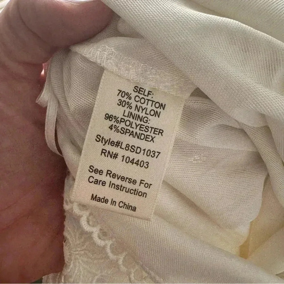 Blu Pepper White Lace Floral Embroidered Halter Dress Size Medium Lined C18 - Picture 9 of 9